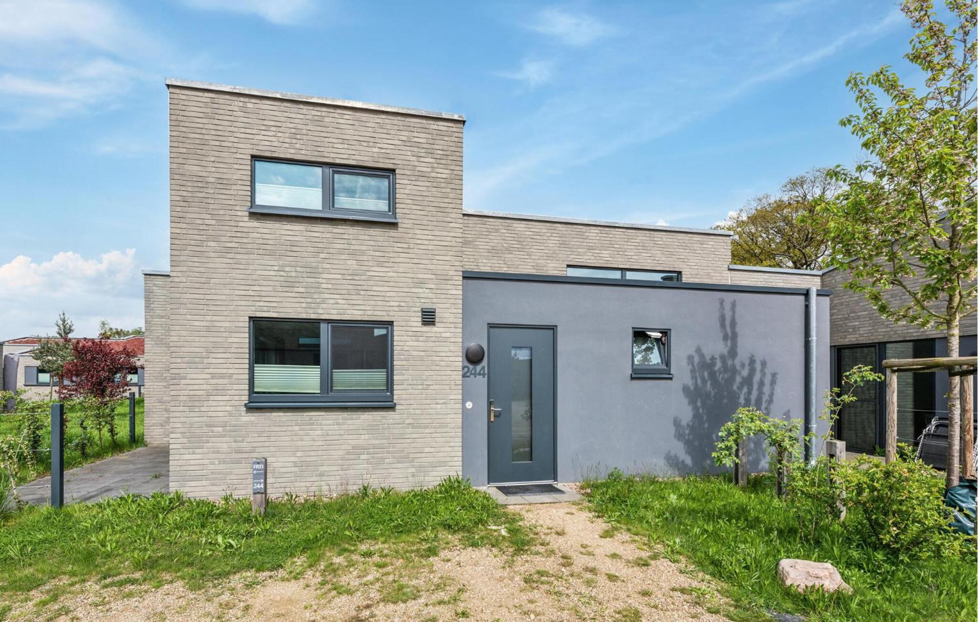 Lovely Home In Lembruch-Duemmer See With Wifi 外观 照片